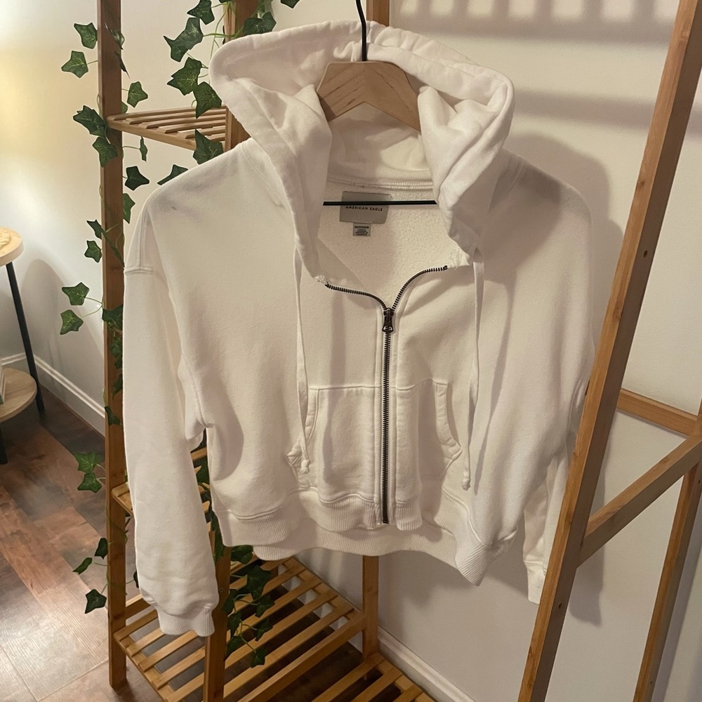 AE Cropped Zip-Up Hoodie